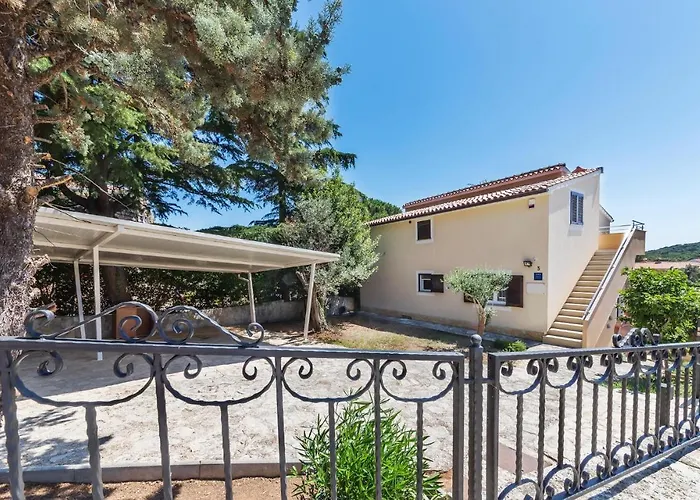 Apartamento Nice In With Kitchen Pula