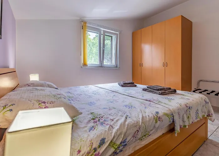 Apartamento Nice In With Kitchen